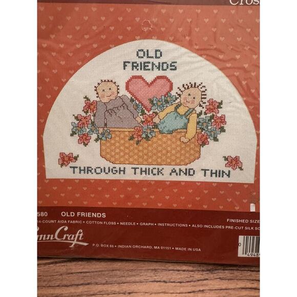 LynnCraft - Mats 'N Stitches "Old Friends" 50-580 Counted Cross Stitch, 12" x 9" - Picture 3 of 3